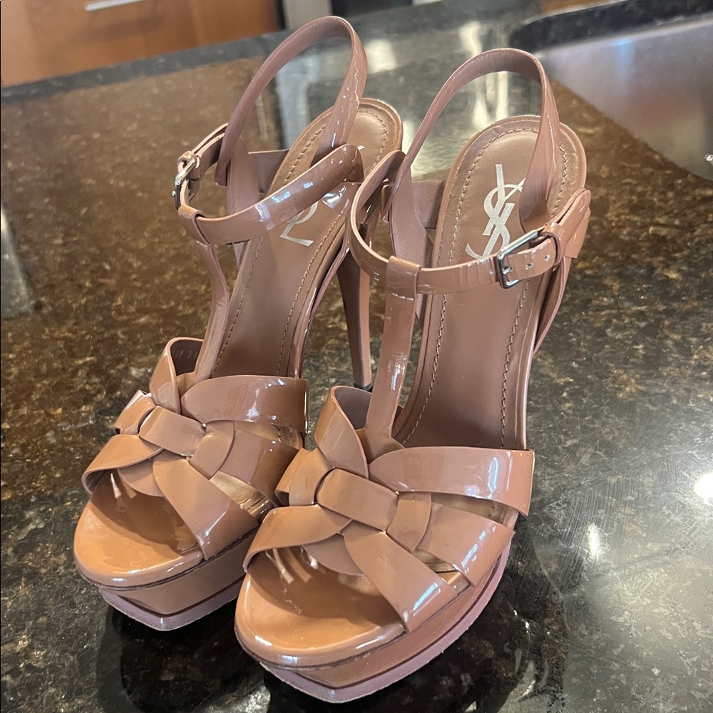 YSL patent leather tributes 105 platform sandals sz 39